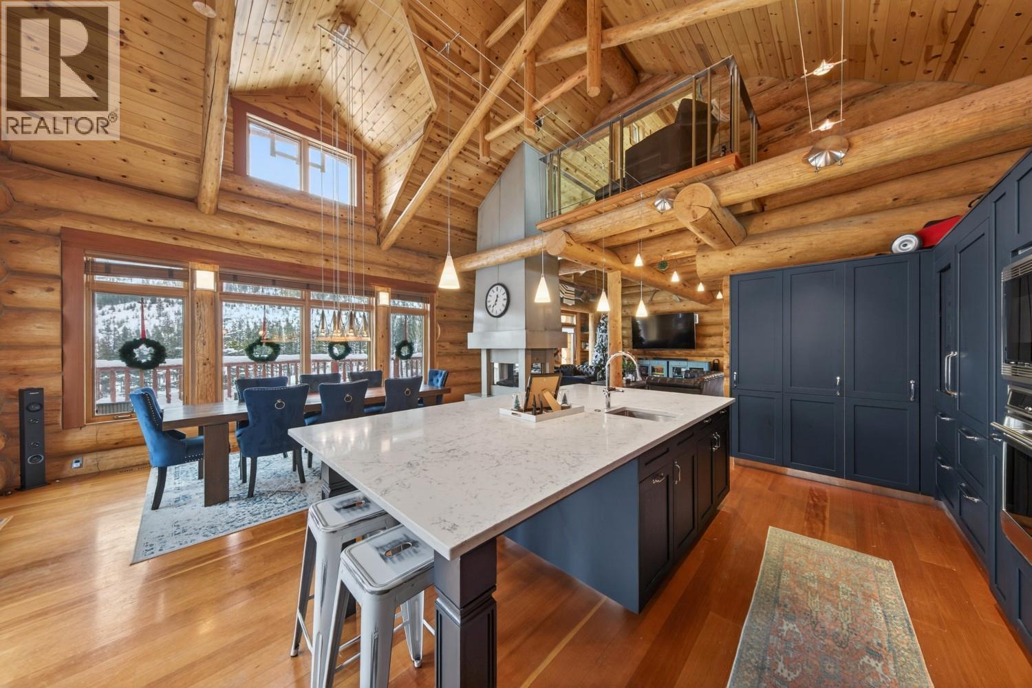 1783 Greywolf Drive, Panorama, BC - Indoor Photo Showing Kitchen