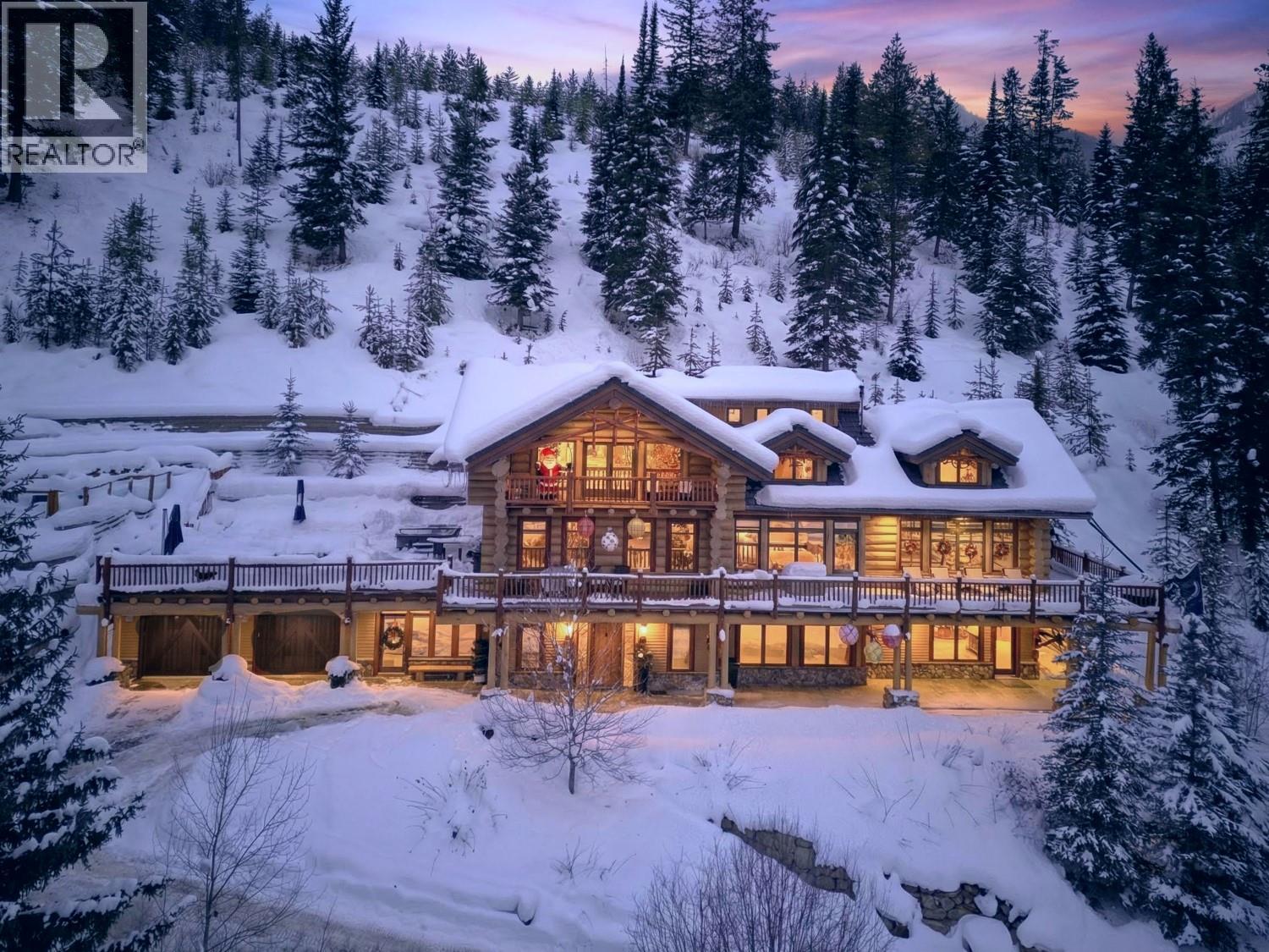 1783 Greywolf Drive, Panorama, BC - Outdoor With Deck Patio Veranda With View