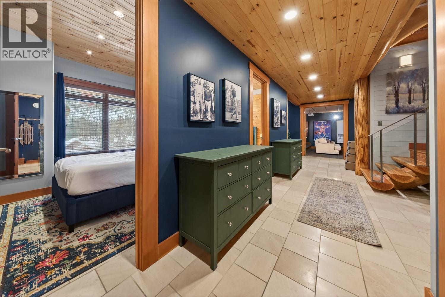 1783 Greywolf Drive, Panorama, BC - Indoor Photo Showing Other Room