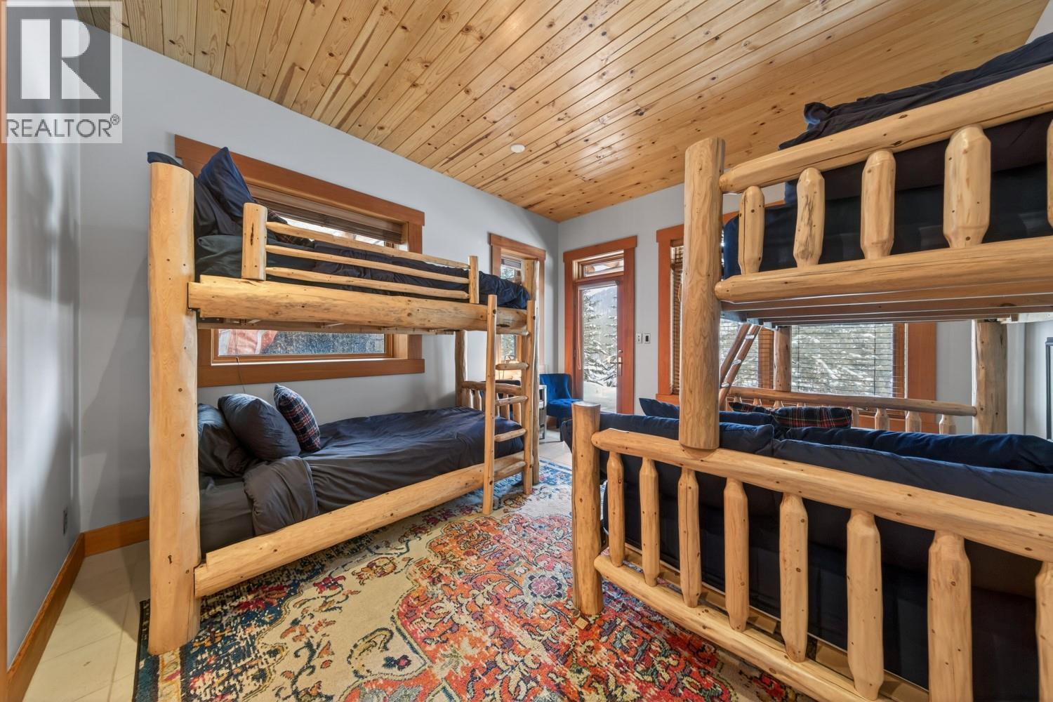 1783 Greywolf Drive, Panorama, BC - Indoor