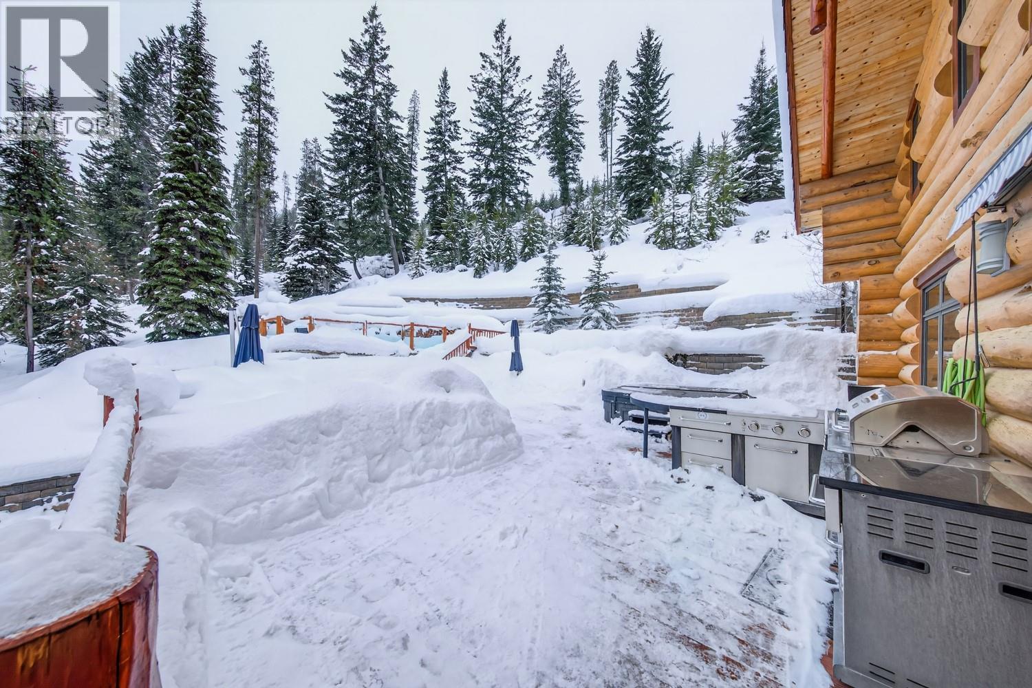 1783 Greywolf Drive, Panorama, BC - Outdoor