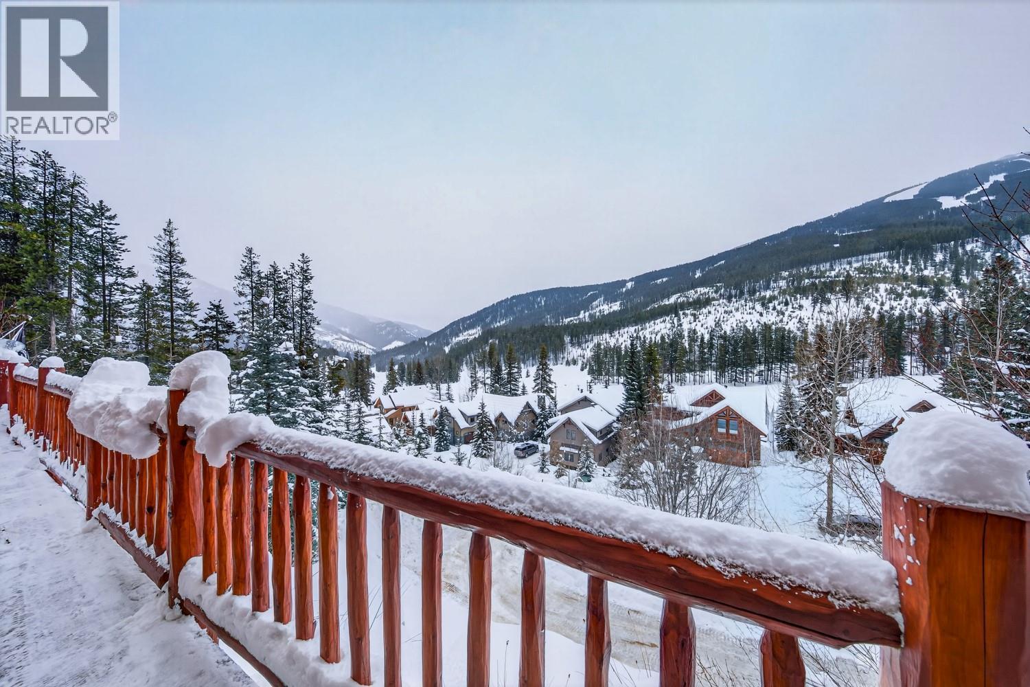 1783 Greywolf Drive, Panorama, BC - Outdoor With Balcony
