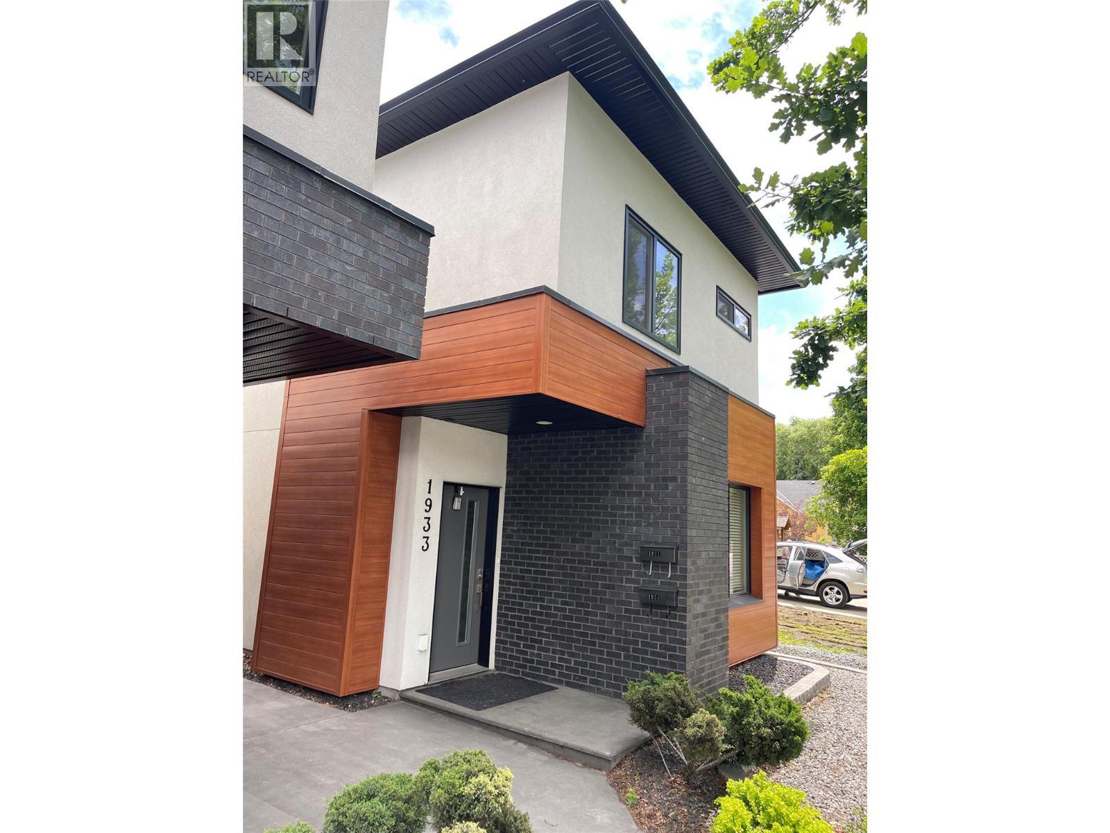 Exterior. Photos are from Previous Listing - 1927 Ethel Street, Kelowna, BC - Outdoor With Exterior