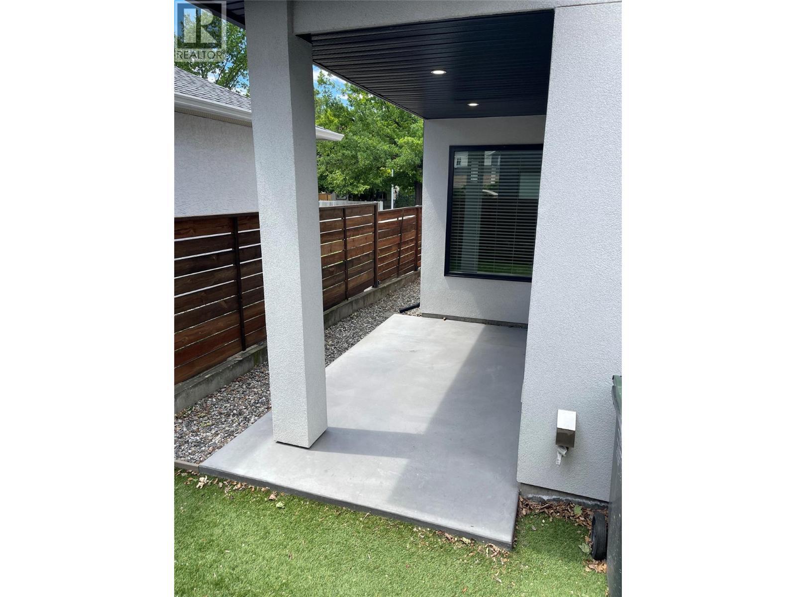 Exterior. Photos are from Previous Listing - 1927 Ethel Street, Kelowna, BC - Outdoor With Exterior