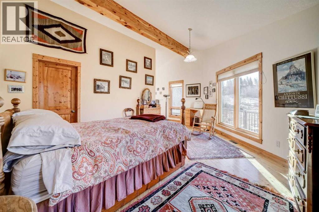 31 Villa Vega Acres, Rural Pincher Creek No. 9, M.D. Of, AB - Indoor Photo Showing Bedroom