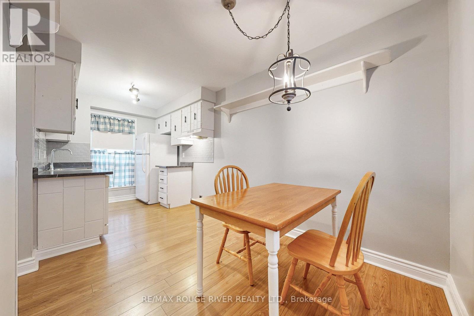 42 Lucas Lane, Ajax, ON - Indoor Photo Showing Dining Room