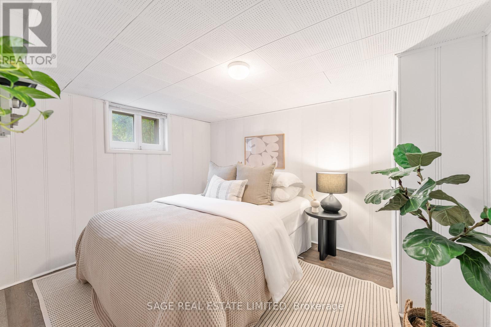 307 Warden Avenue, Toronto, ON - Indoor Photo Showing Bedroom