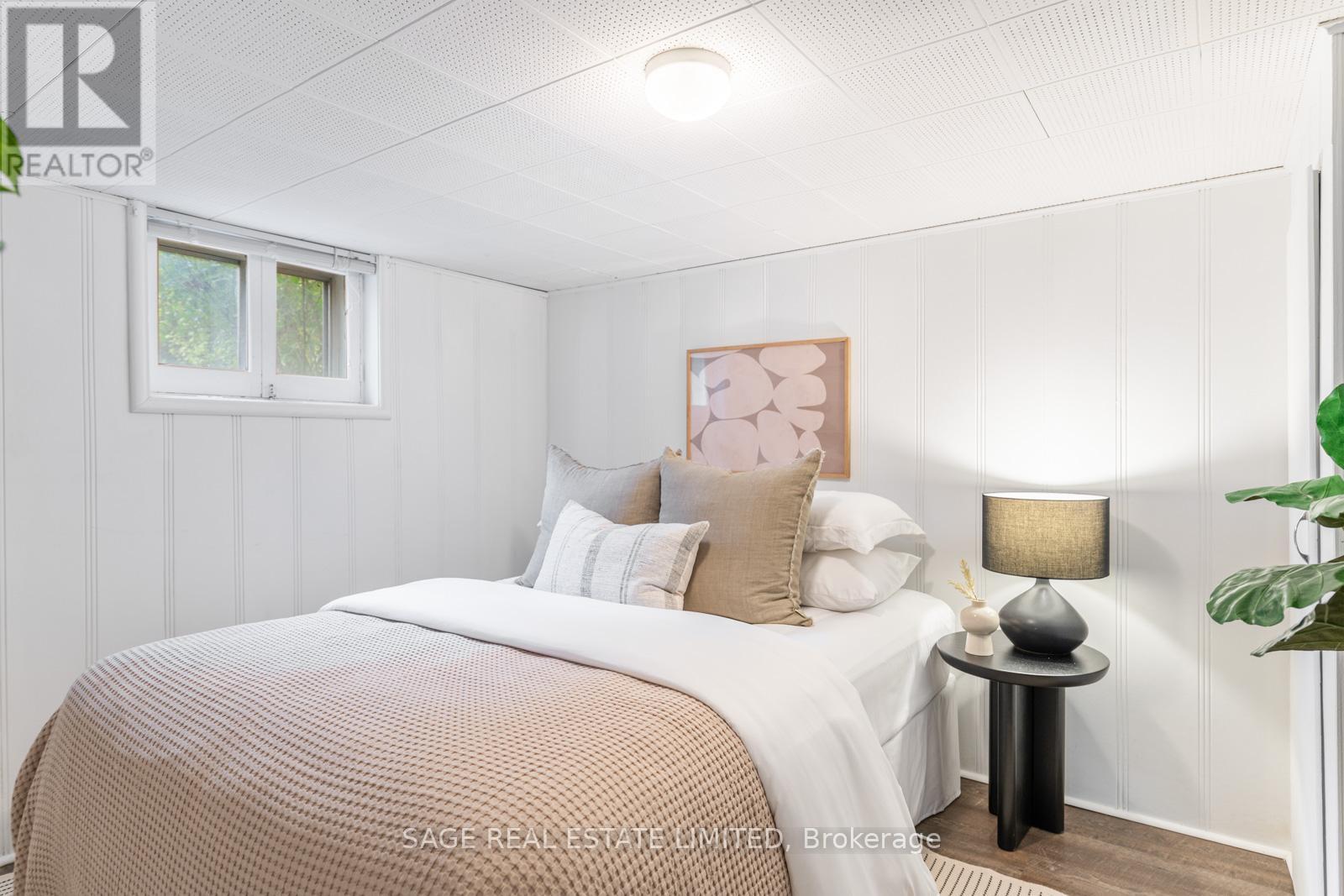 307 Warden Avenue, Toronto, ON - Indoor Photo Showing Bedroom