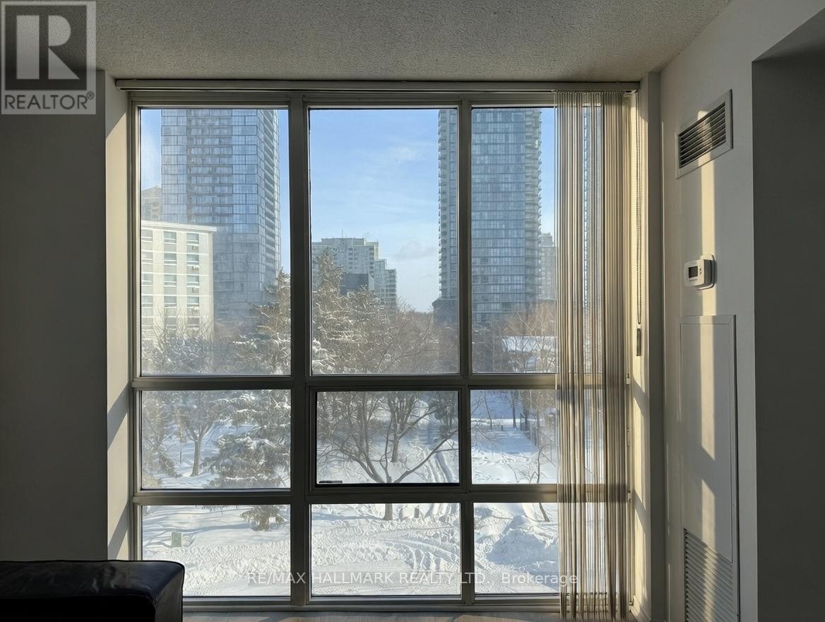 522 - 233 Beecroft Road, Toronto, ON - Indoor Photo Showing Other Room