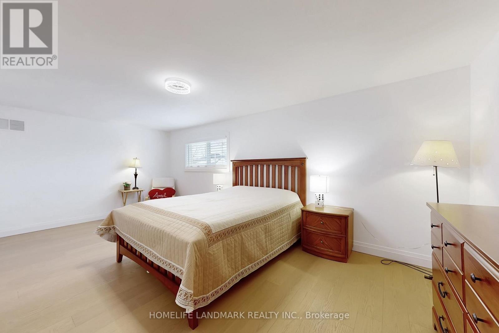 7 Lancashire Road, Markham, ON - Indoor Photo Showing Bedroom