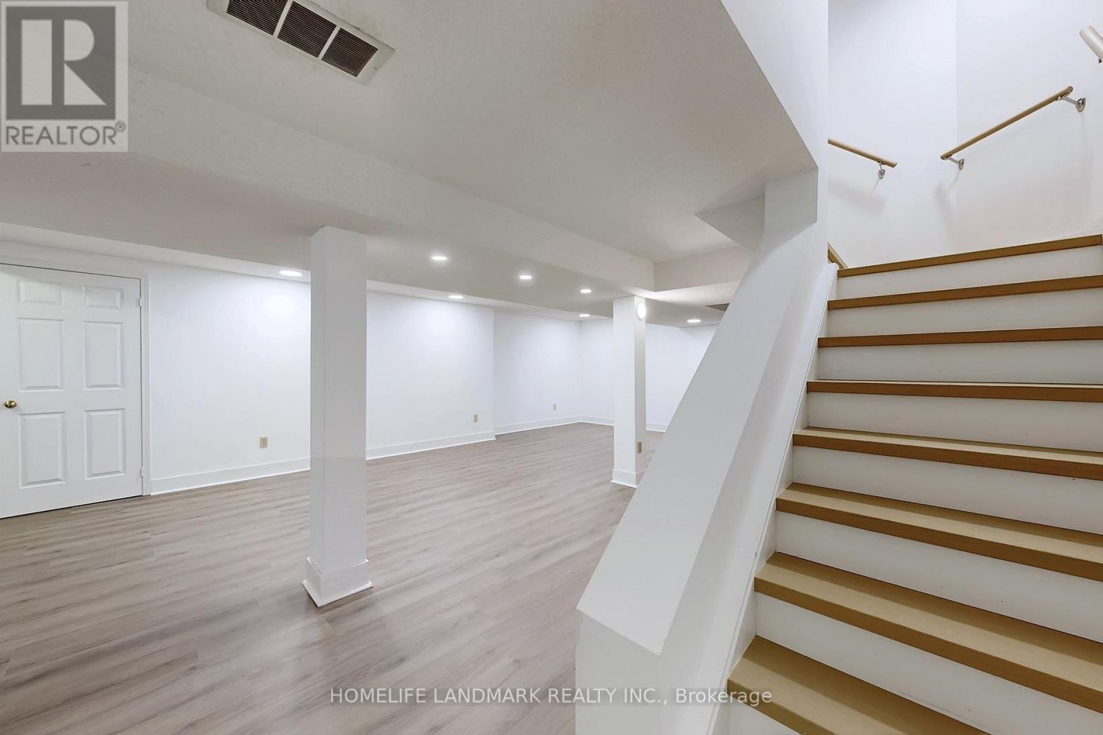 7 Lancashire Road, Markham, ON - Indoor Photo Showing Other Room