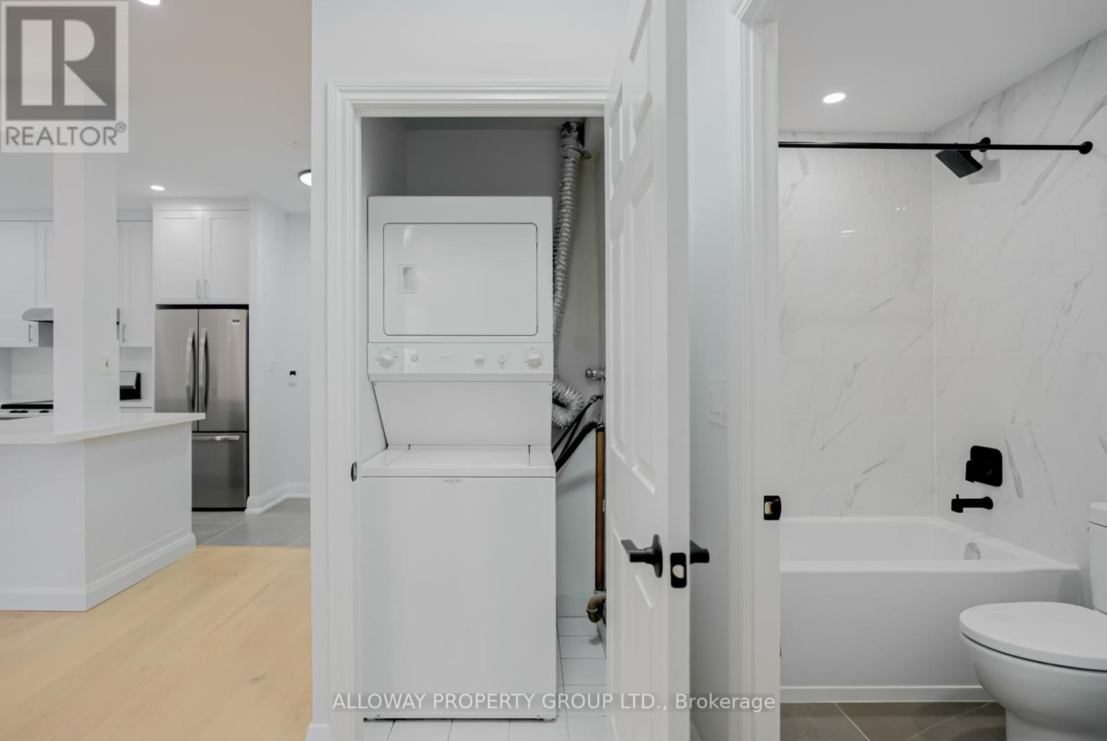 103 - 130 Pond Drive, Markham, ON - Indoor Photo Showing Other Room