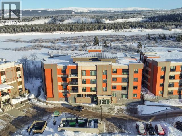 104-36 Waterfront Place, Whitehorse, YT - Outdoor With View