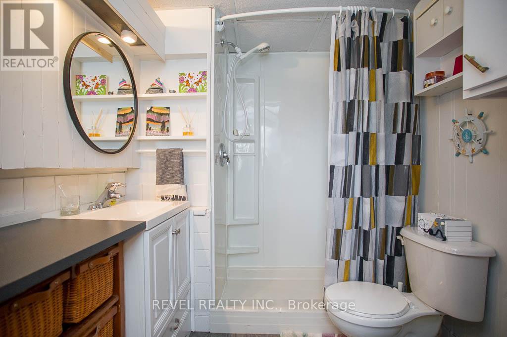 12 - 70 Bluewater Avenue, Norfolk, ON