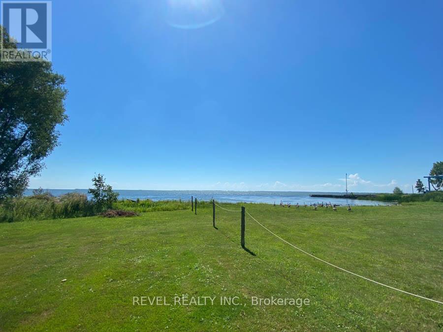 12 - 70 Bluewater Avenue, Norfolk, ON