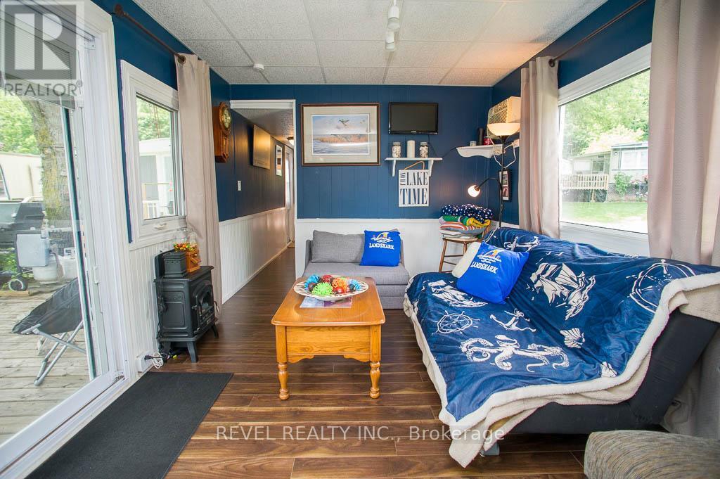 12 - 70 Bluewater Avenue, Norfolk, ON