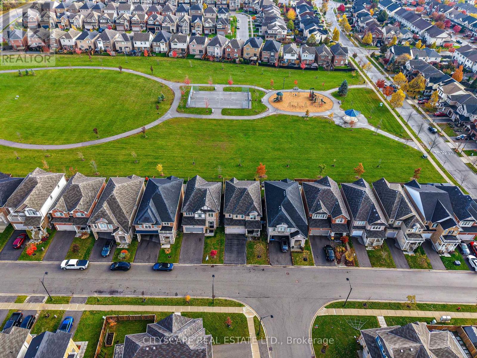 28 Celano Drive, Hamilton, ON - Outdoor With View