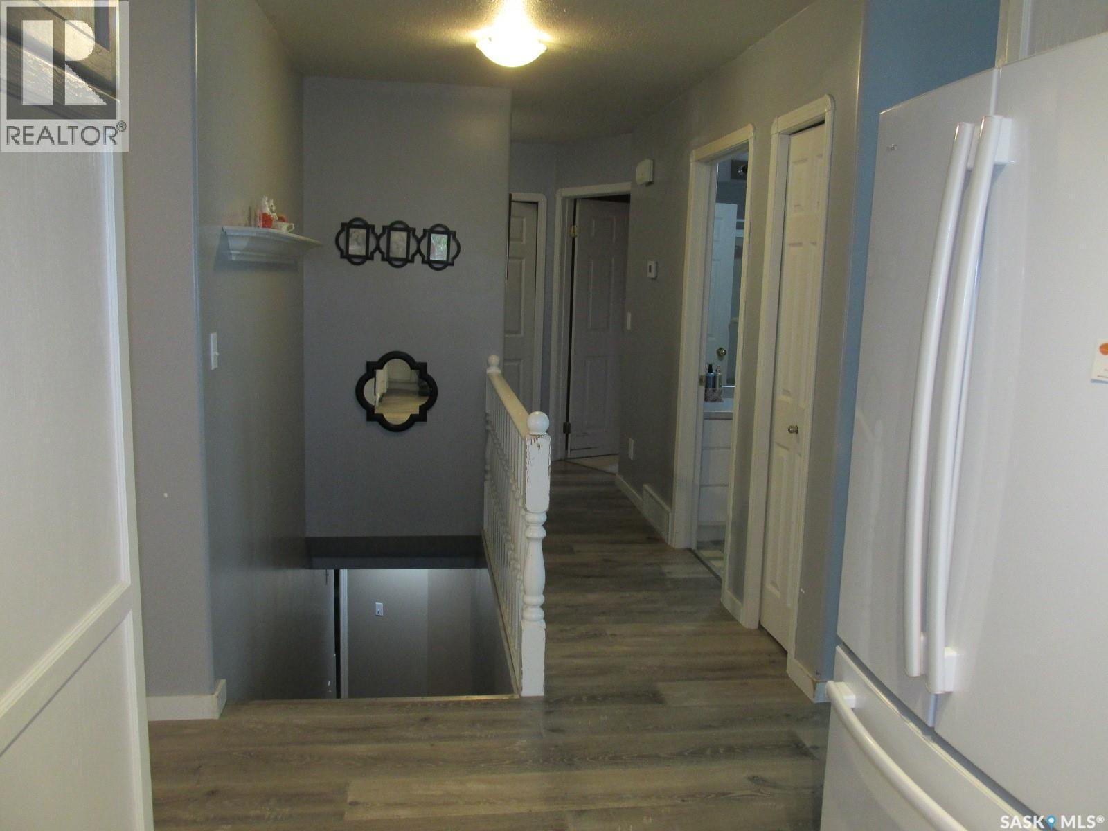 613 9Th Avenue W, Nipawin, SK - Indoor Photo Showing Other Room