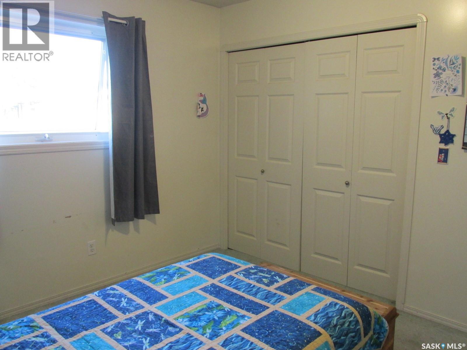 613 9Th Avenue W, Nipawin, SK - Indoor Photo Showing Bedroom