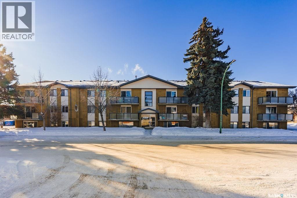 26 111 St Lawrence Crescent, Saskatoon, SK - Outdoor With Balcony