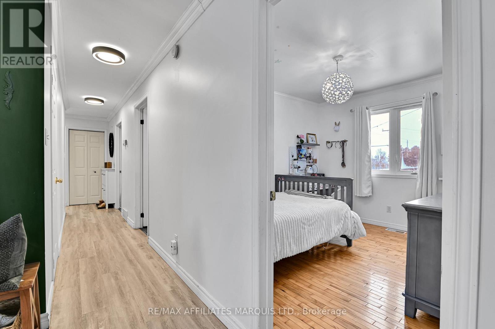 3200 Bruce Street, South Stormont, ON - Indoor Photo Showing Bedroom