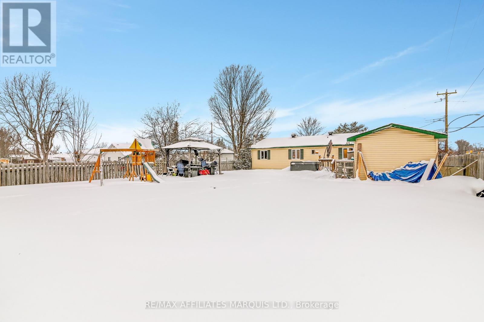 3200 Bruce Street, South Stormont, ON - Outdoor