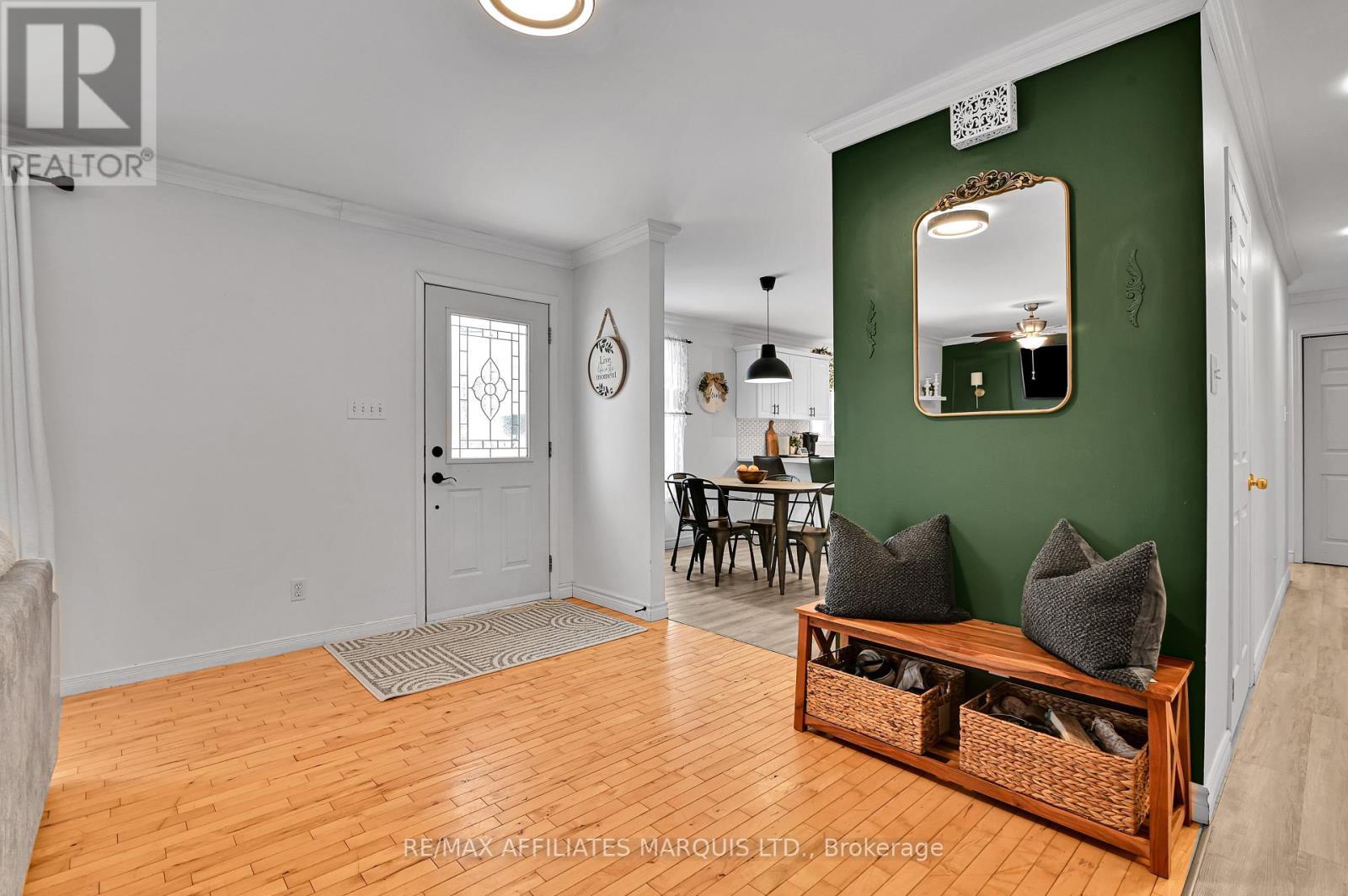 3200 Bruce Street, South Stormont, ON - Indoor