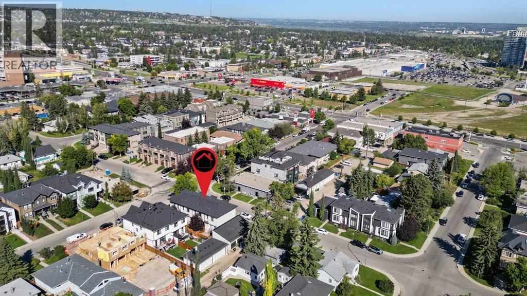 3569 19 Avenue Sw, Calgary, AB - Outdoor With View