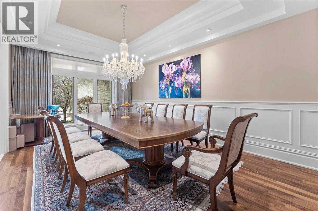 1020 Bel-Aire Drive, Calgary, AB - Indoor Photo Showing Dining Room