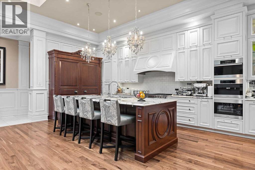 1020 Bel-Aire Drive, Calgary, AB - Indoor Photo Showing Other Room