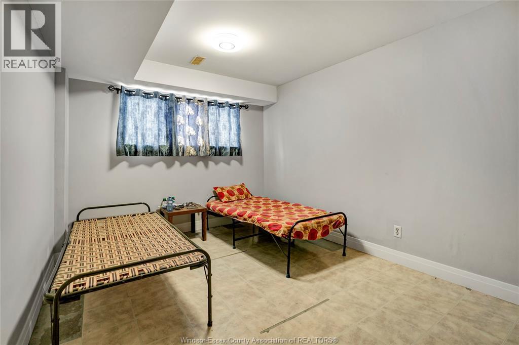 787 Helena Court, Belle River, ON - Indoor Photo Showing Other Room