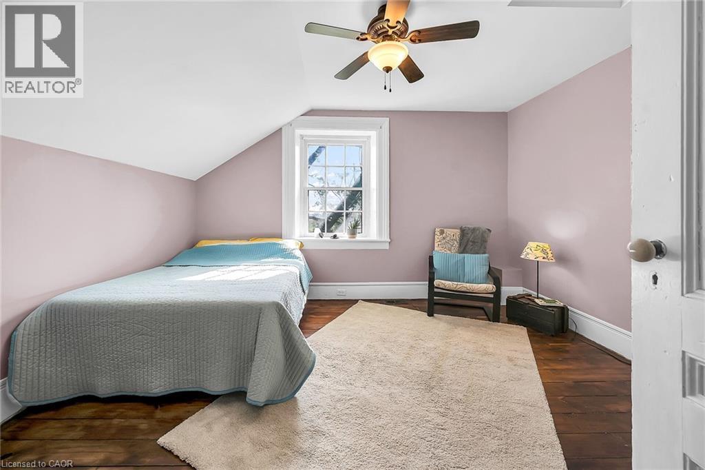 463 Concession 14 Road, Hagersville, ON - Indoor Photo Showing Bedroom