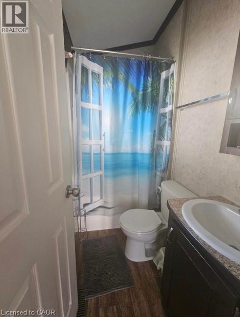 45 Quarry View Village, Sherkston, ON - Indoor Photo Showing Bathroom