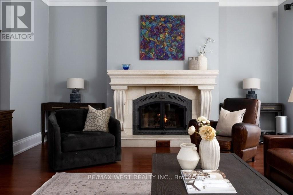 36 Sir Williams Lane, Toronto, ON - Indoor Photo Showing Living Room With Fireplace