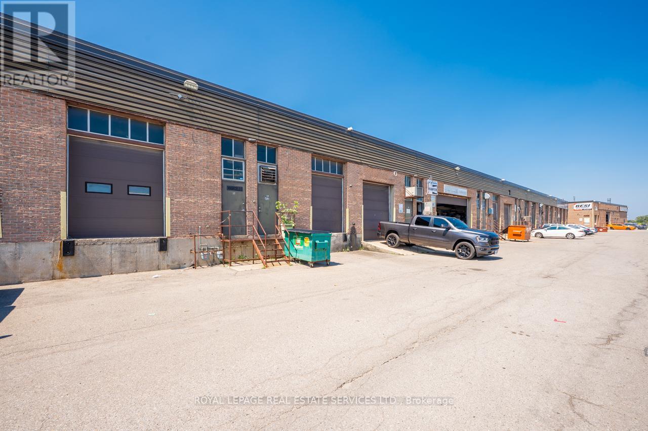 17 - 7171 Torbram Road, Mississauga, ON