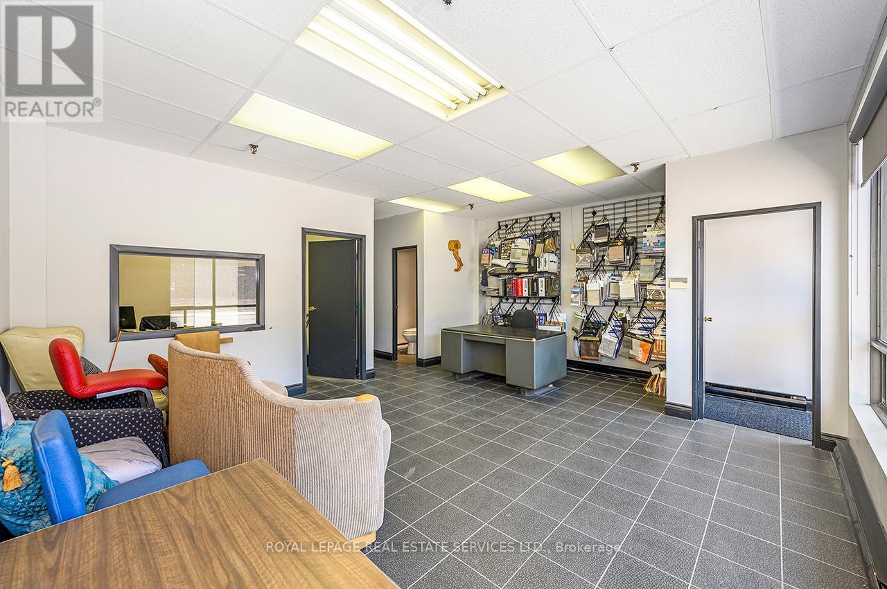 17 - 7171 Torbram Road, Mississauga, ON