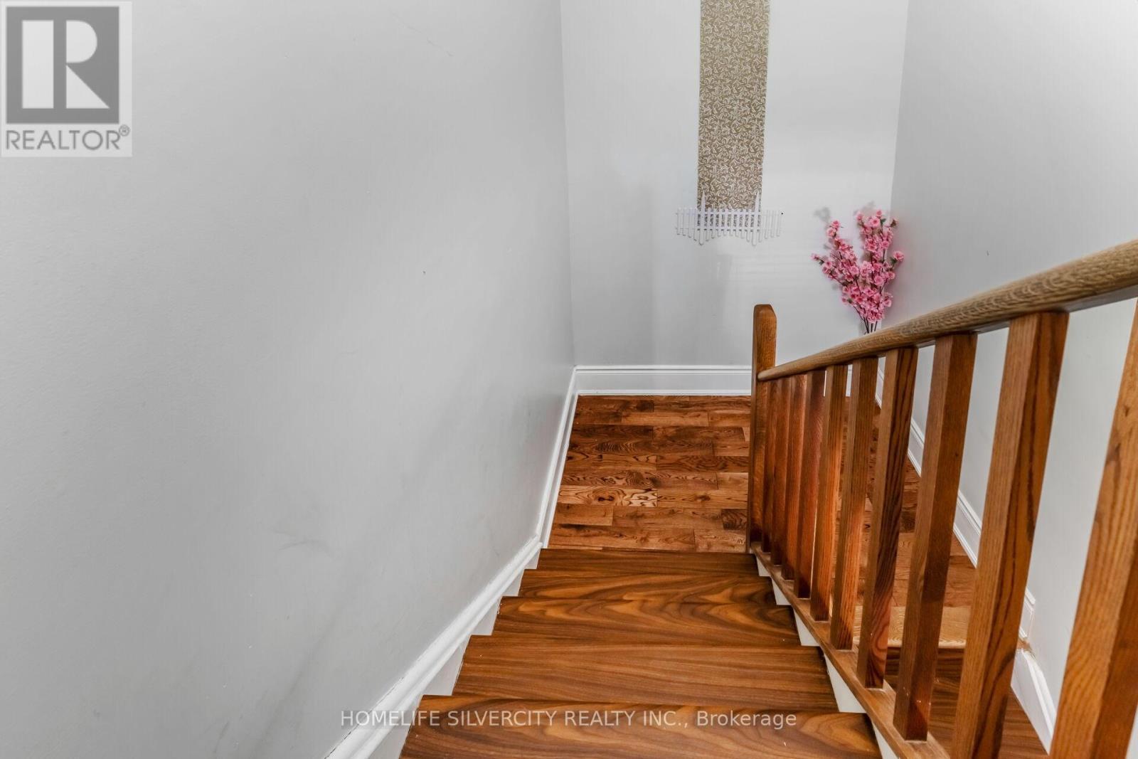 96 - 90 Lawrence Avenue, Orangeville, ON - Indoor Photo Showing Other Room