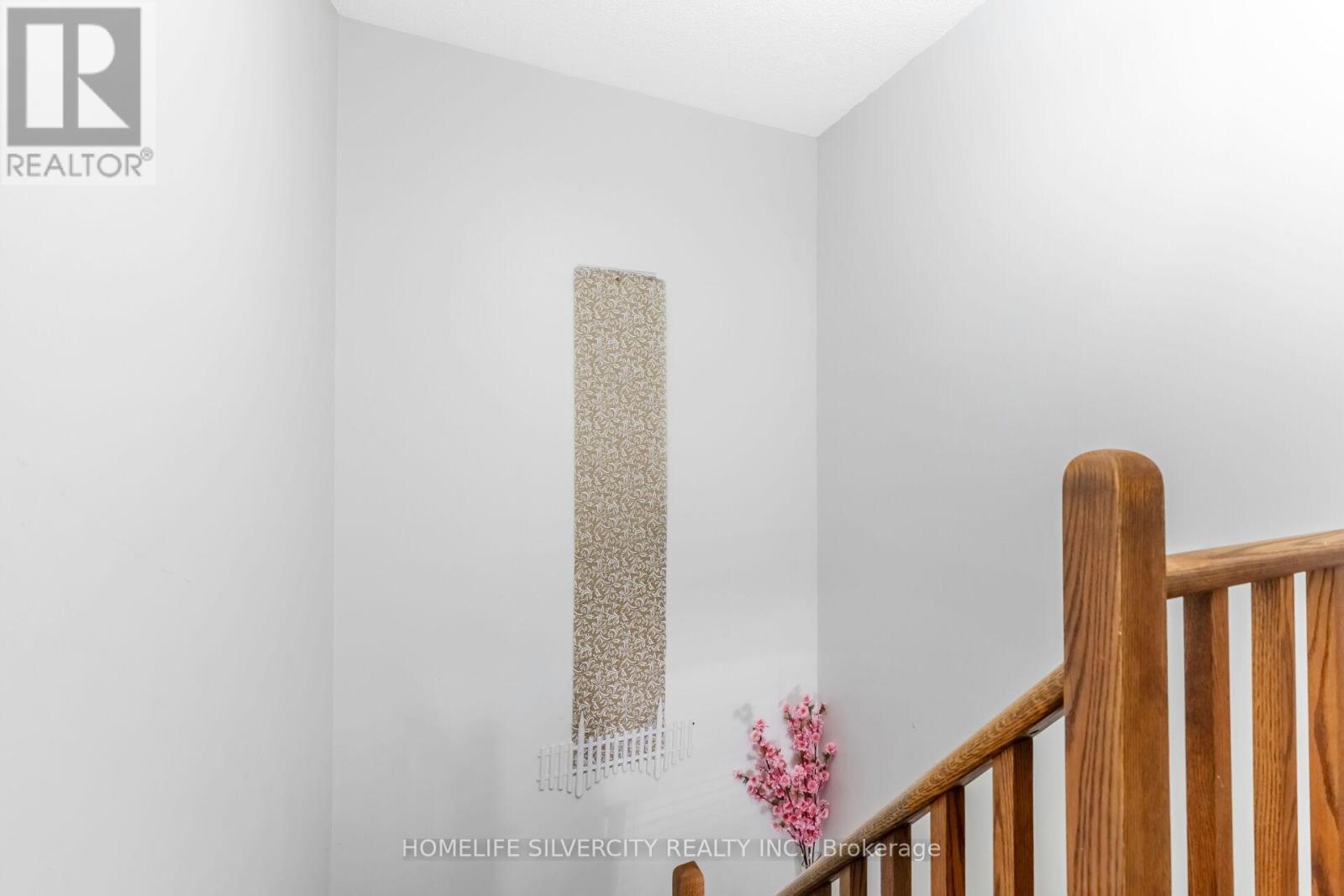 96 - 90 Lawrence Avenue, Orangeville, ON - Indoor Photo Showing Other Room