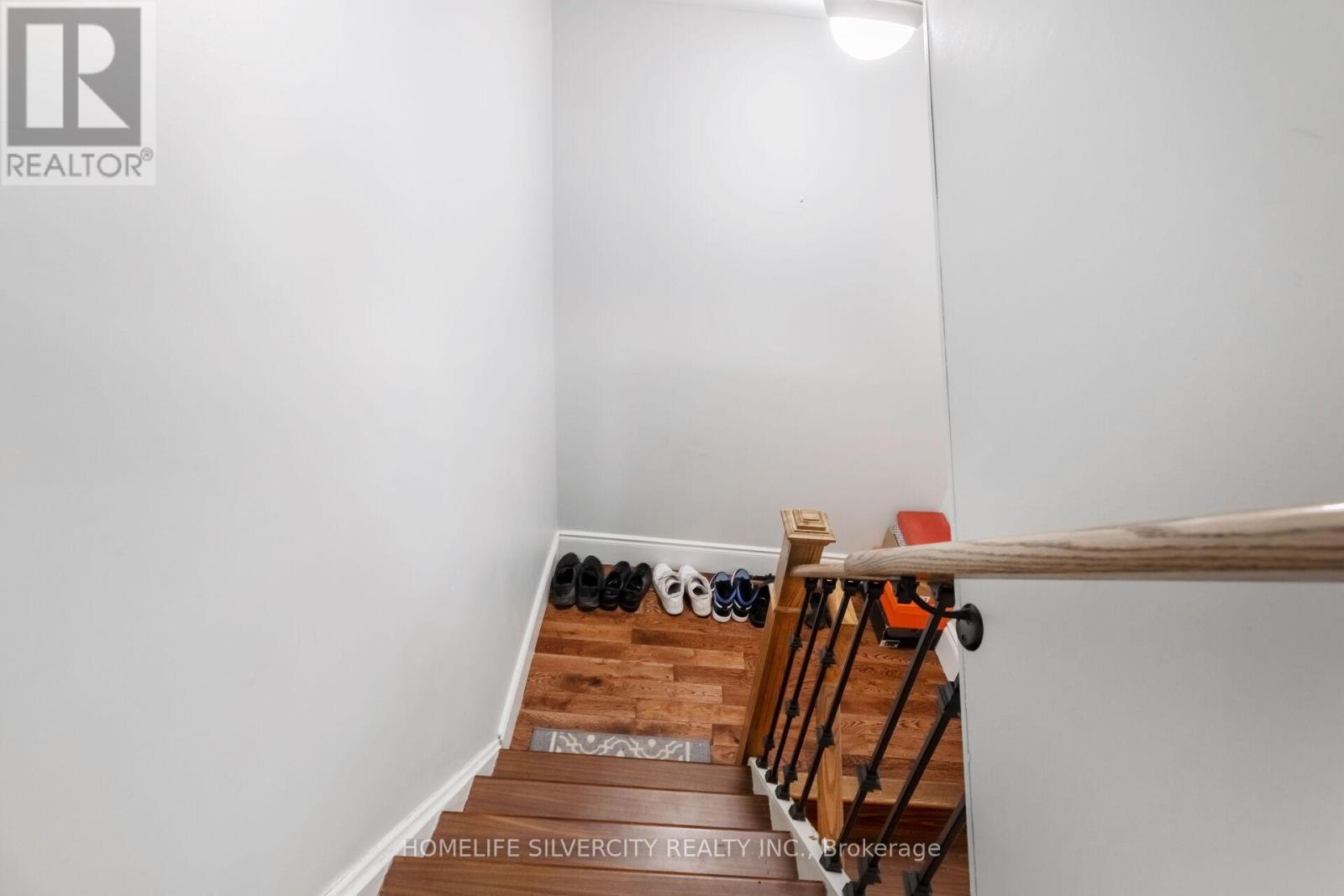 96 - 90 Lawrence Avenue, Orangeville, ON - Indoor Photo Showing Other Room