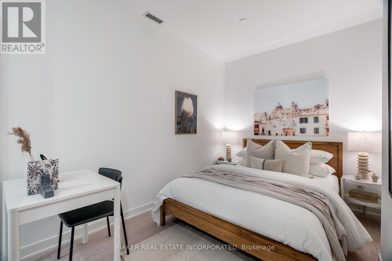 412 - 65 Mutual Street, Toronto, ON - Indoor Photo Showing Bedroom