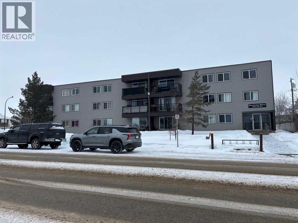 305, 9260 108 Avenue, Grande Prairie, AB - Outdoor With Facade