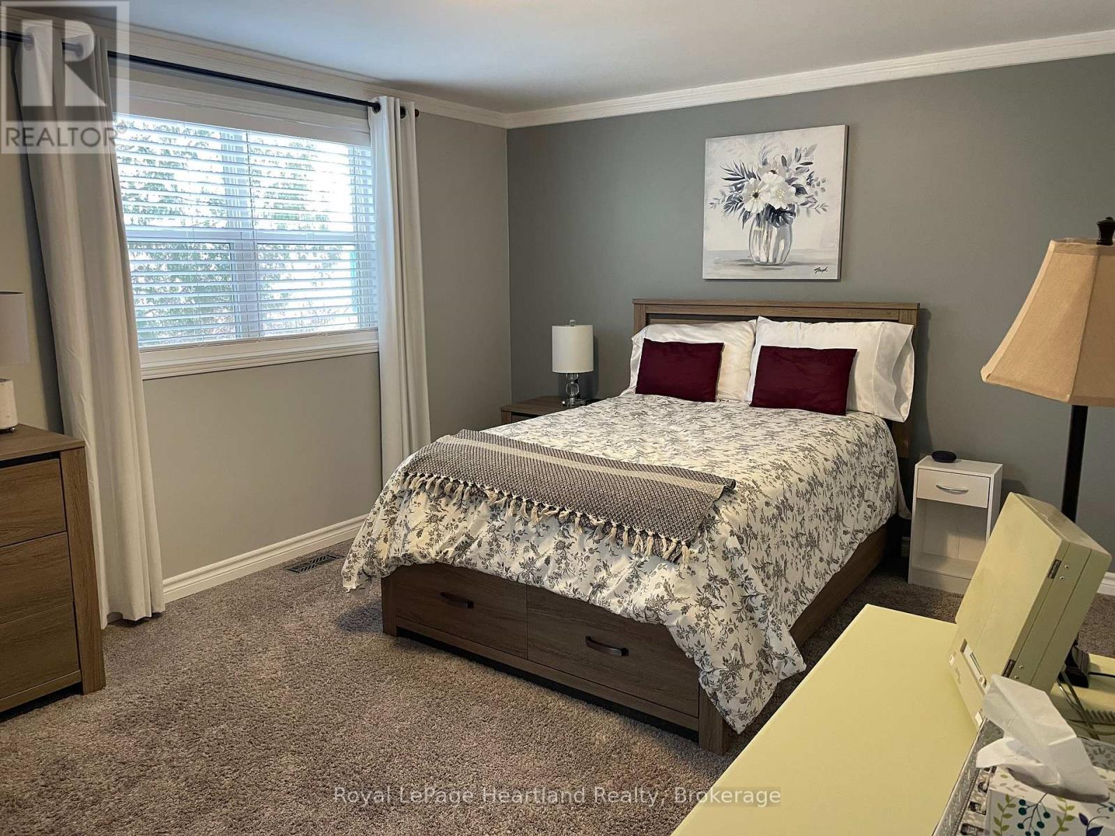 15 Huron Lane, Ashfield-Colborne-Wawanosh (Colborne), ON - Indoor Photo Showing Bedroom