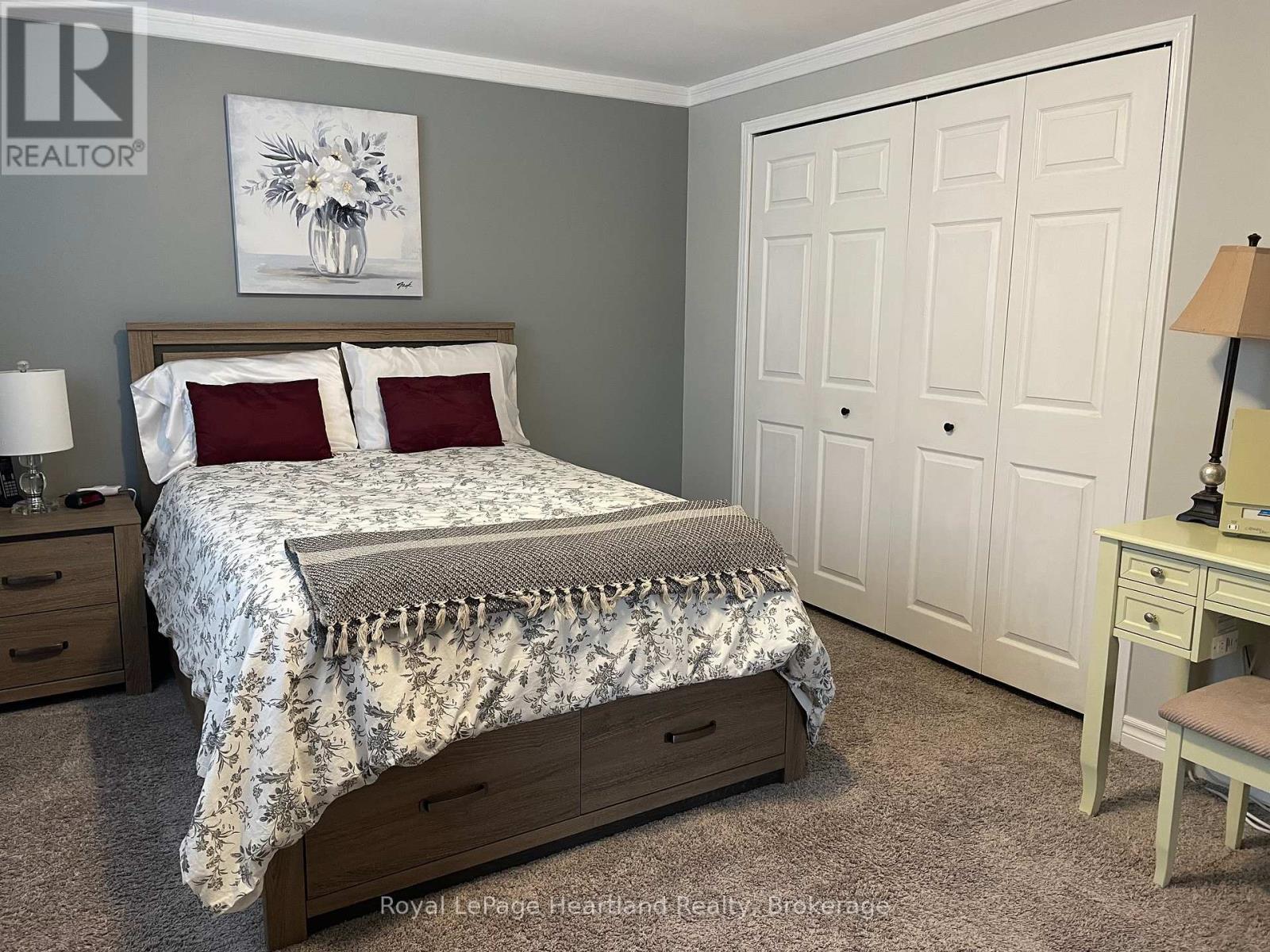 15 Huron Lane, Ashfield-Colborne-Wawanosh (Colborne), ON - Indoor Photo Showing Bedroom