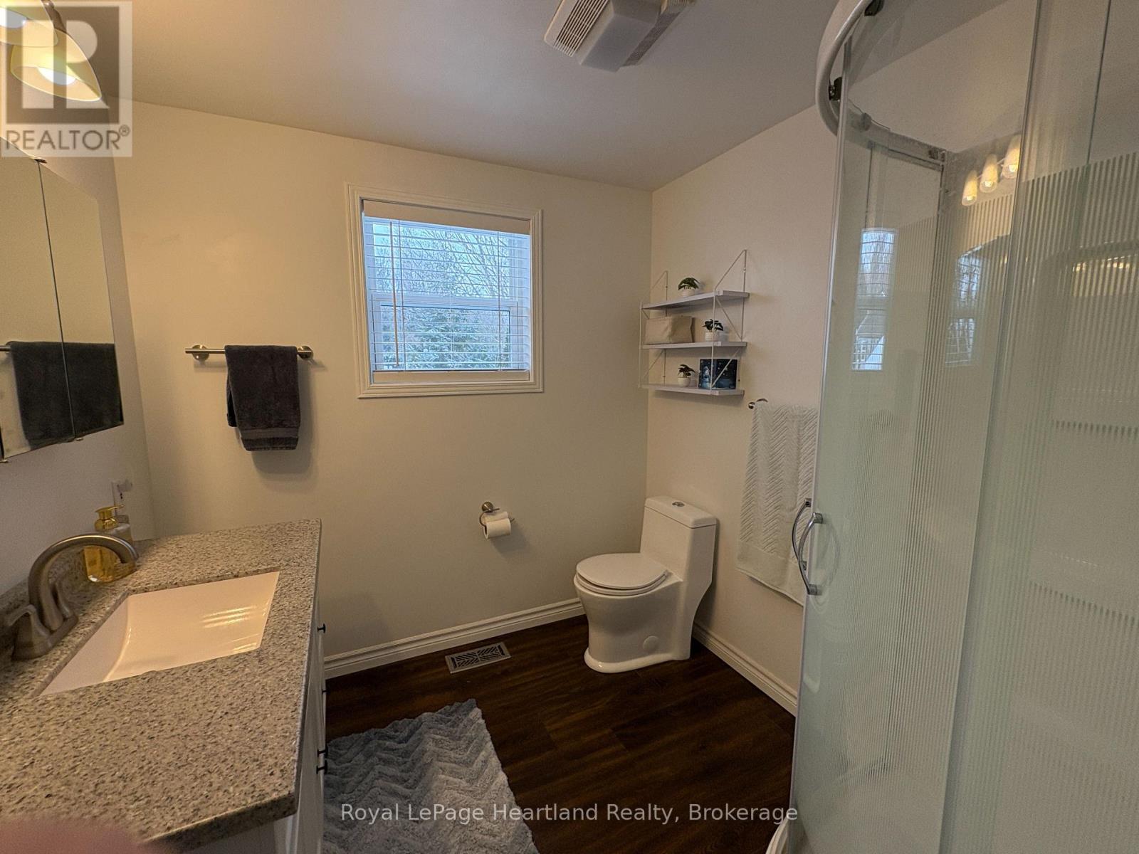 15 Huron Lane, Ashfield-Colborne-Wawanosh (Colborne), ON - Indoor Photo Showing Bathroom