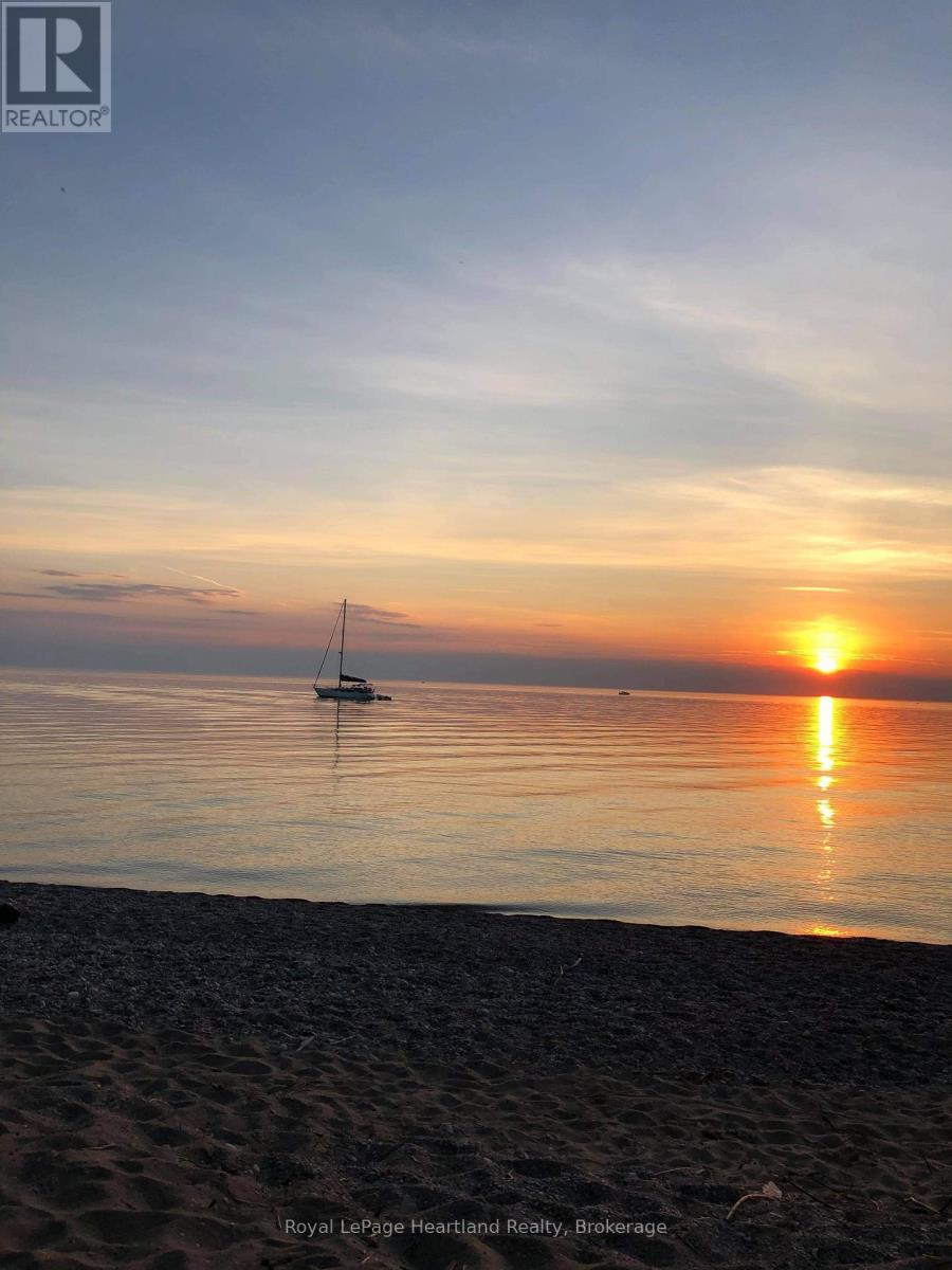 15 Huron Lane, Ashfield-Colborne-Wawanosh (Colborne), ON - Outdoor With Body Of Water With View