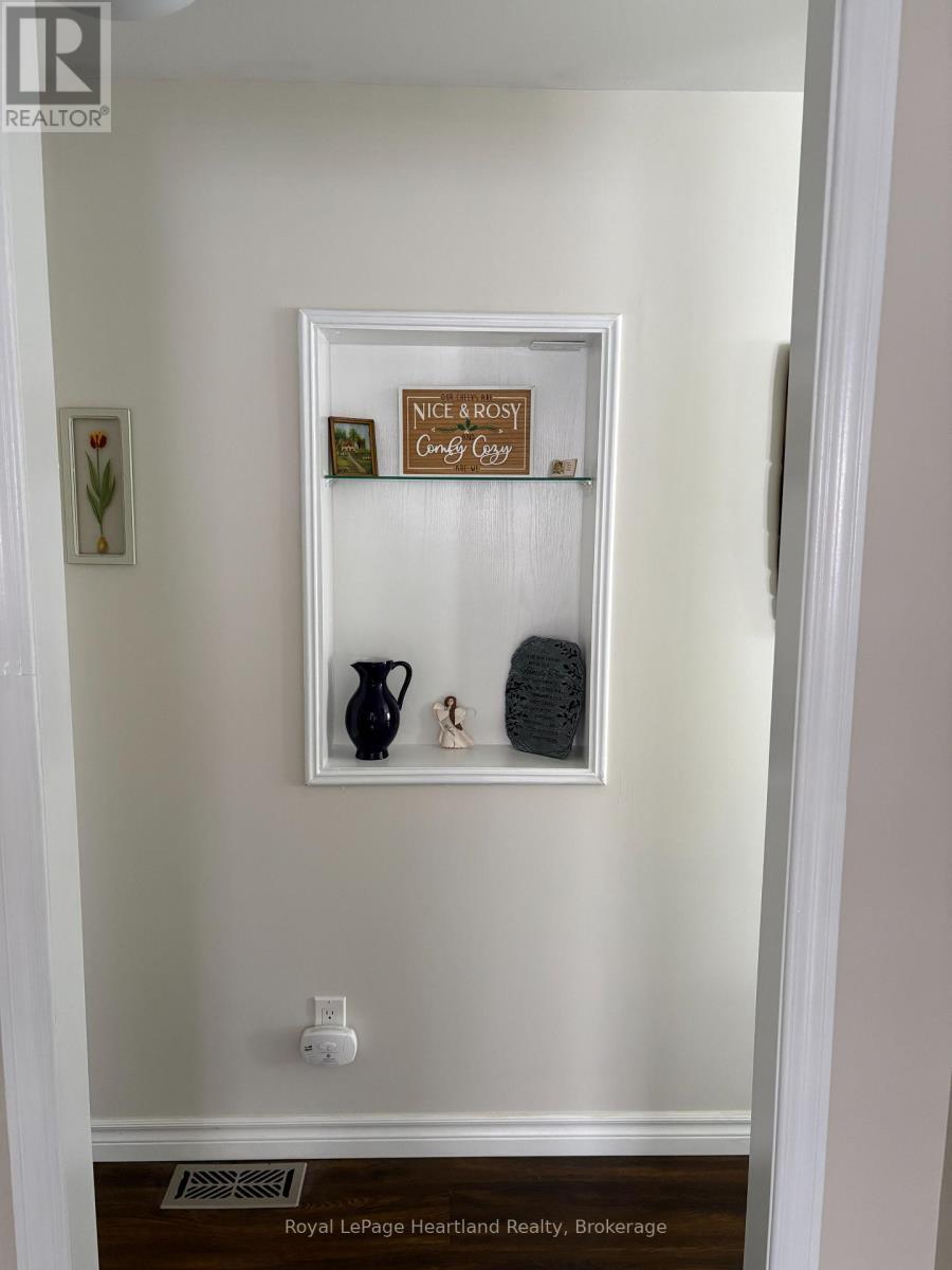 15 Huron Lane, Ashfield-Colborne-Wawanosh (Colborne), ON - Indoor Photo Showing Other Room