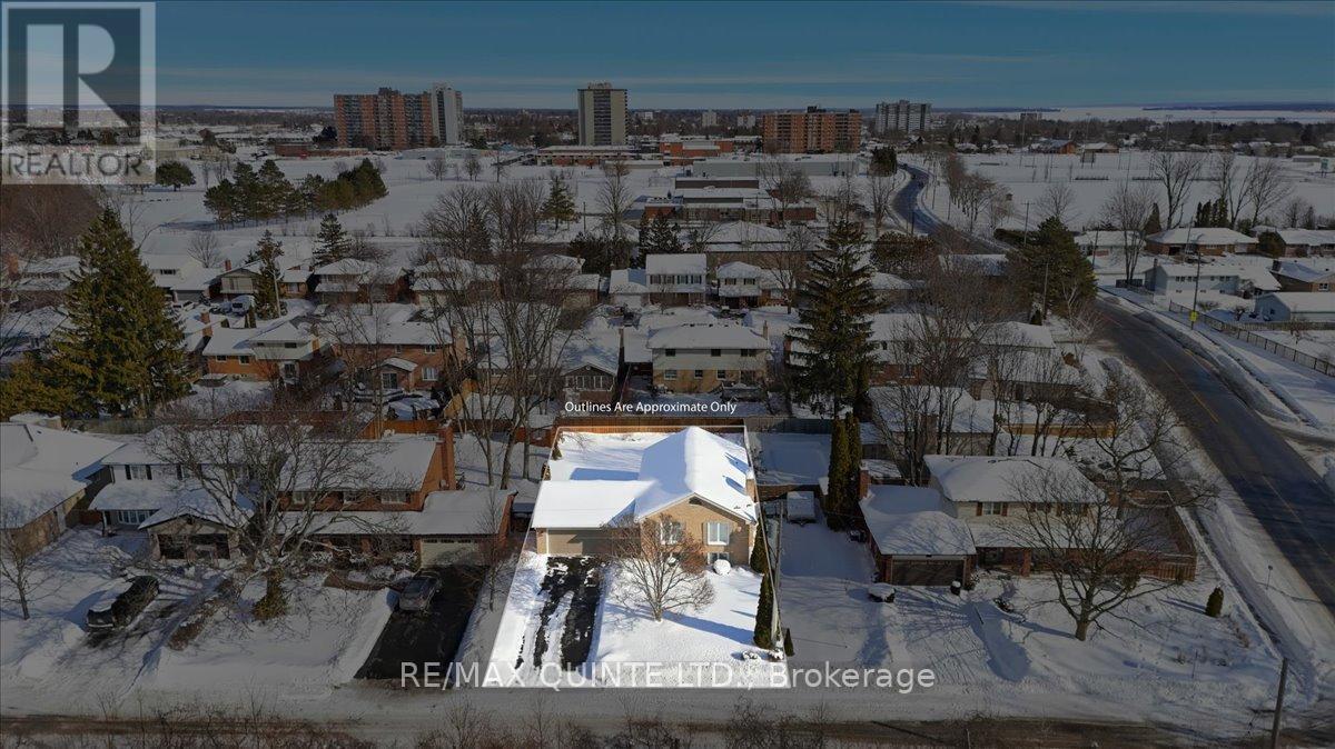 10 Grosvenor Drive, Belleville (Belleville Ward), ON - Outdoor With View