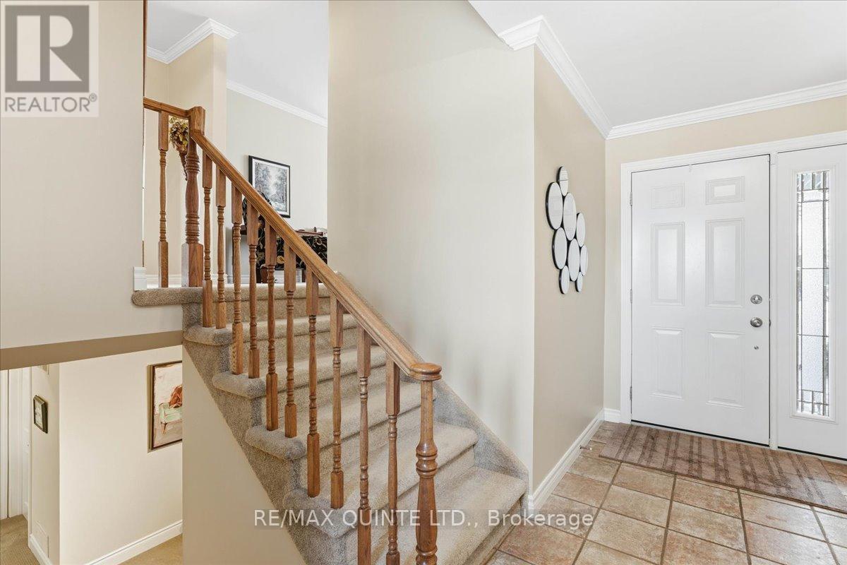 10 Grosvenor Drive, Belleville (Belleville Ward), ON - Indoor Photo Showing Other Room