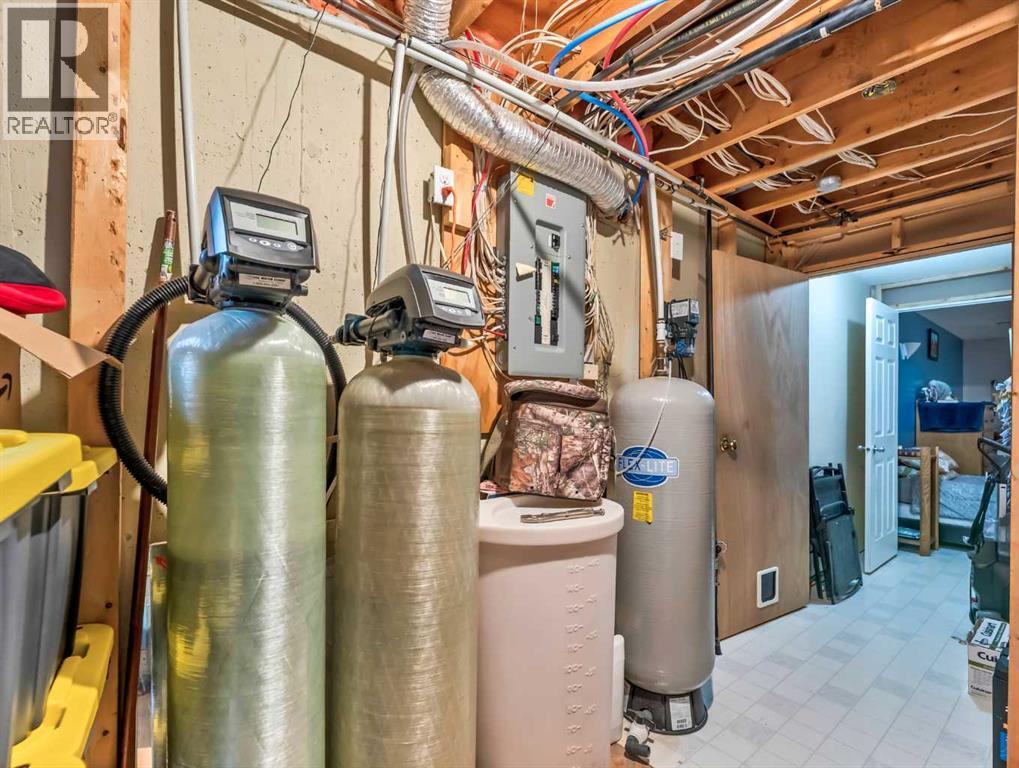 12002 Range Road 65, Rural Cypress County, AB - Indoor Photo Showing Basement
