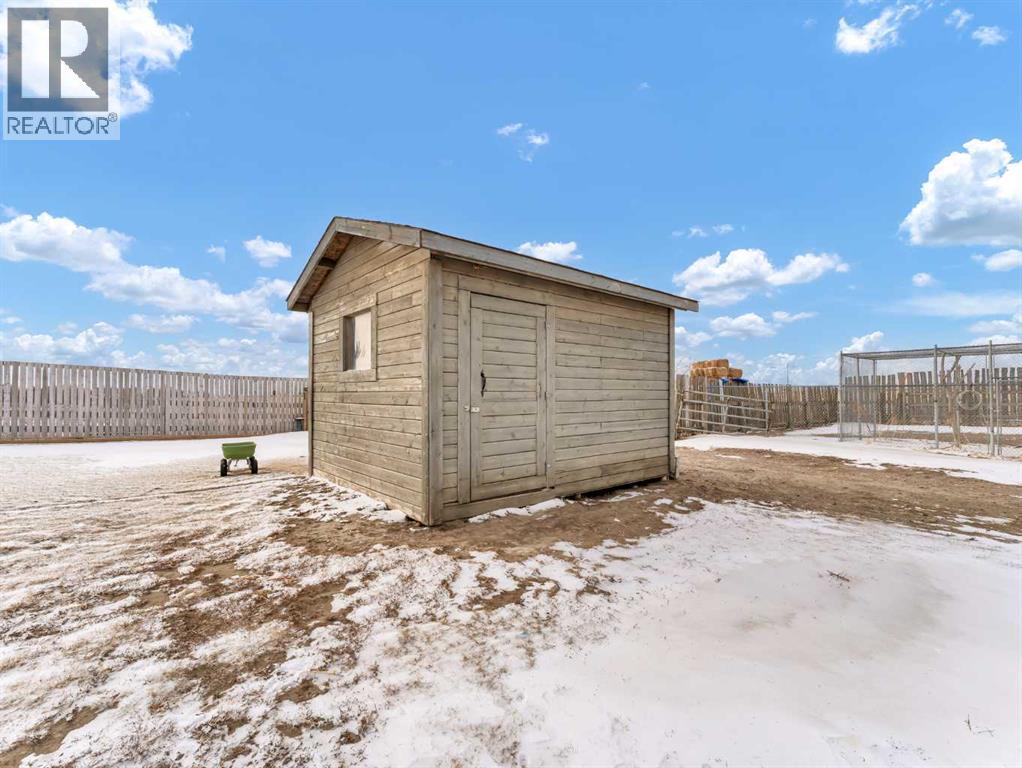 12002 Range Road 65, Rural Cypress County, AB - Outdoor
